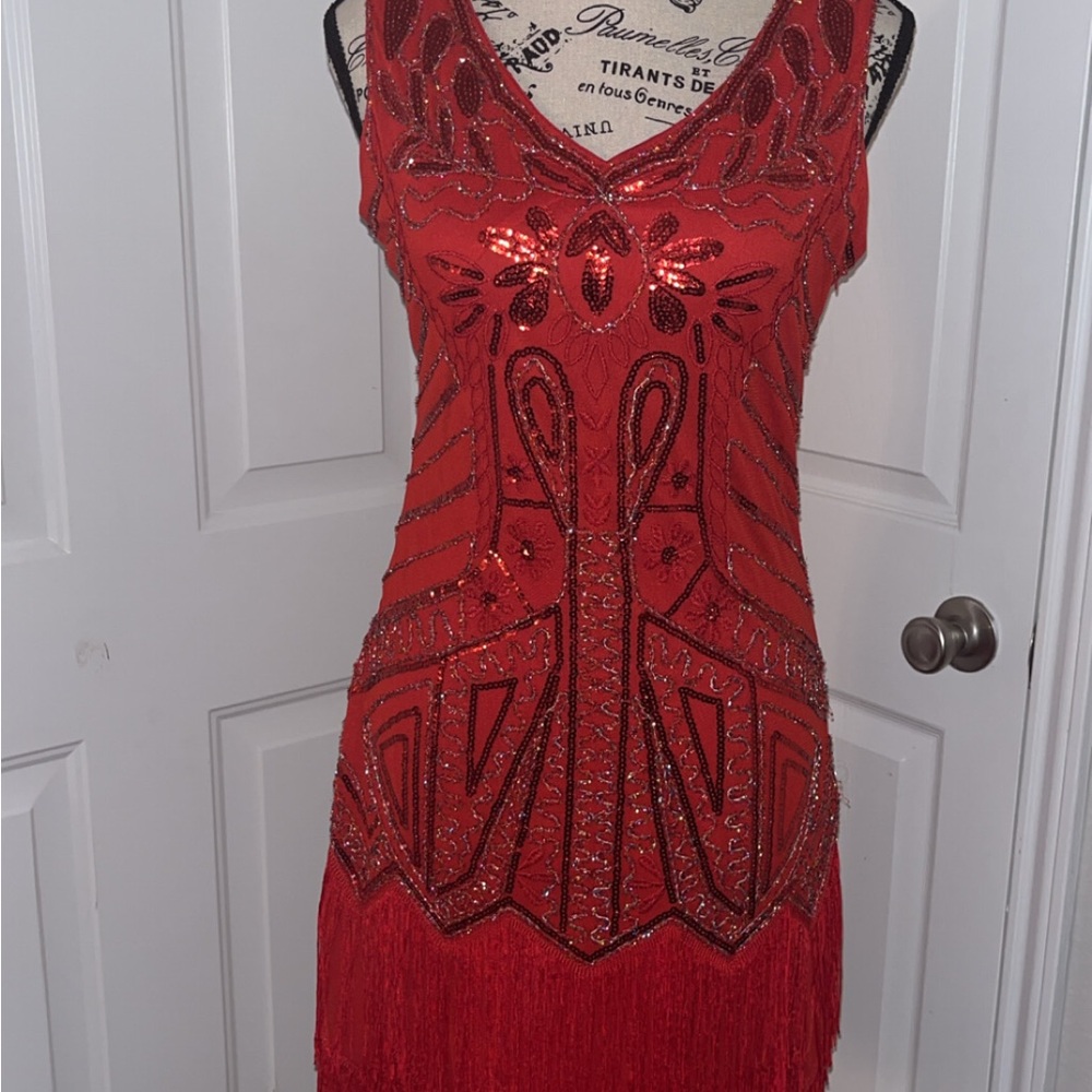 Beautiful 20s Themed Flapper Dress from Babeyond in Good Condition